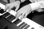 Piano bar